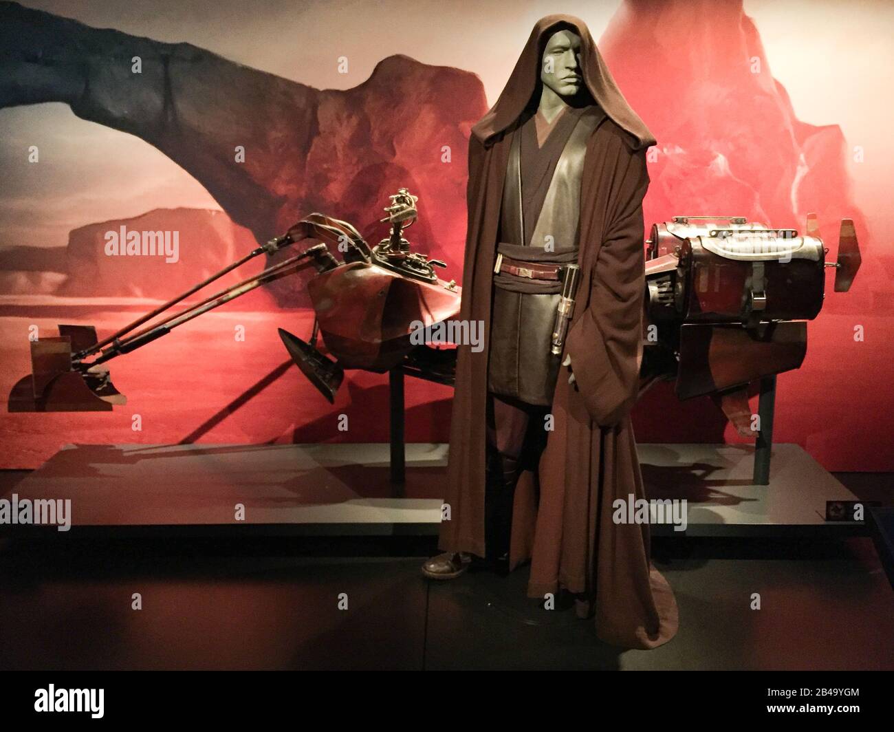 Bruxelles / Belgium - 08 21 2018 : Costume of Anakin Skywalker and a vehicle star wars identities exhibition Stock Photo