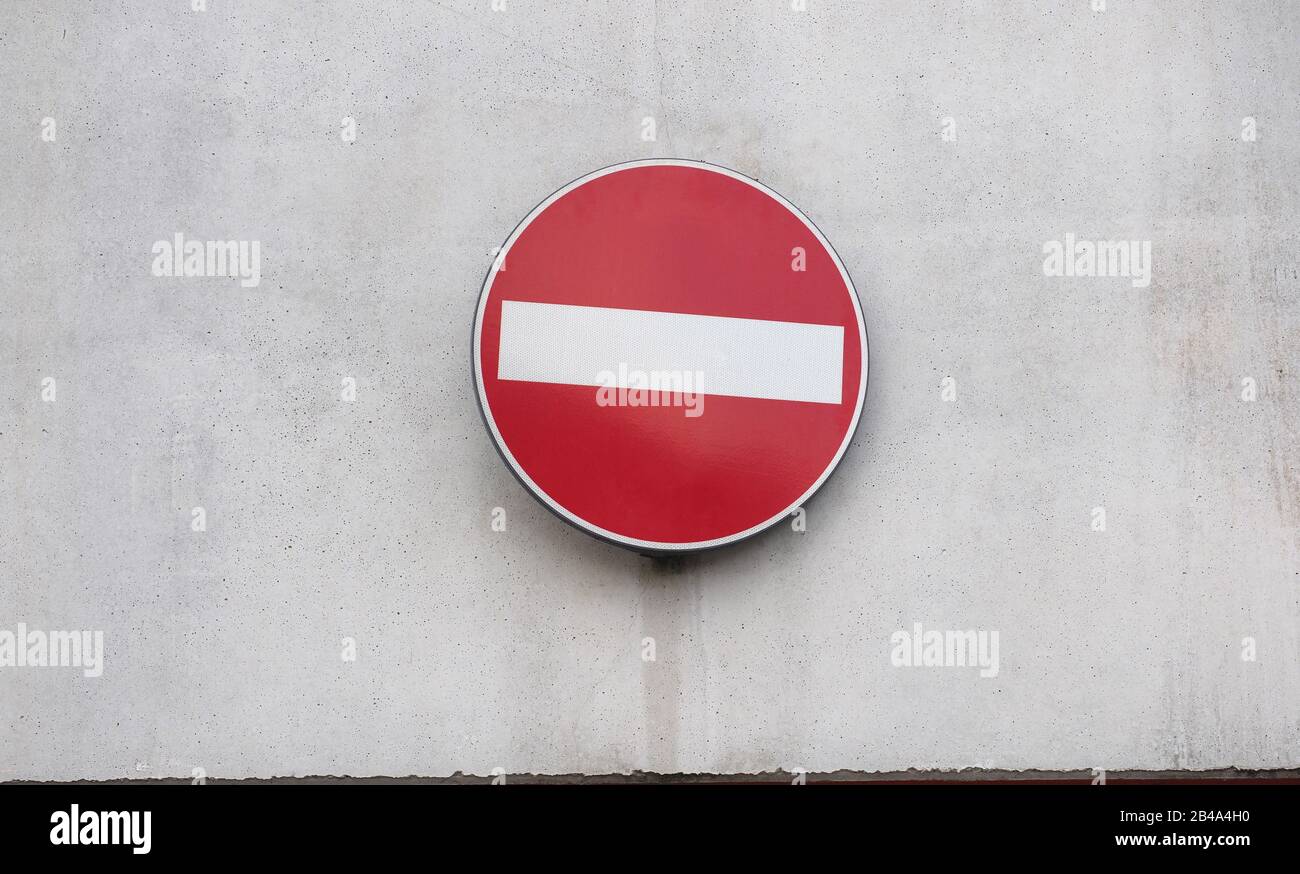 Regulatory signs, no entry for vehicular traffic sign Stock Photo - Alamy