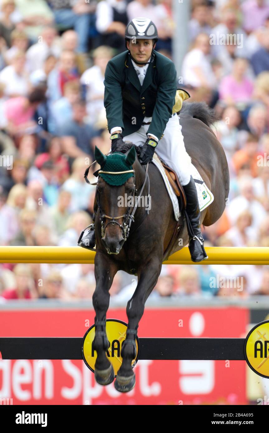 equestrian bra