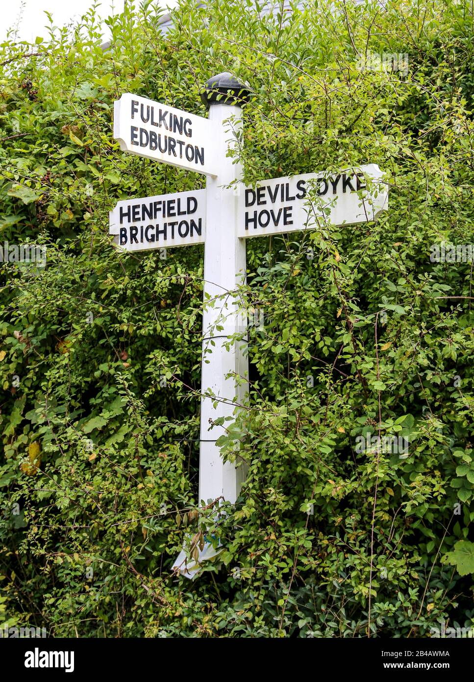 Old English direction sign post Stock Photo