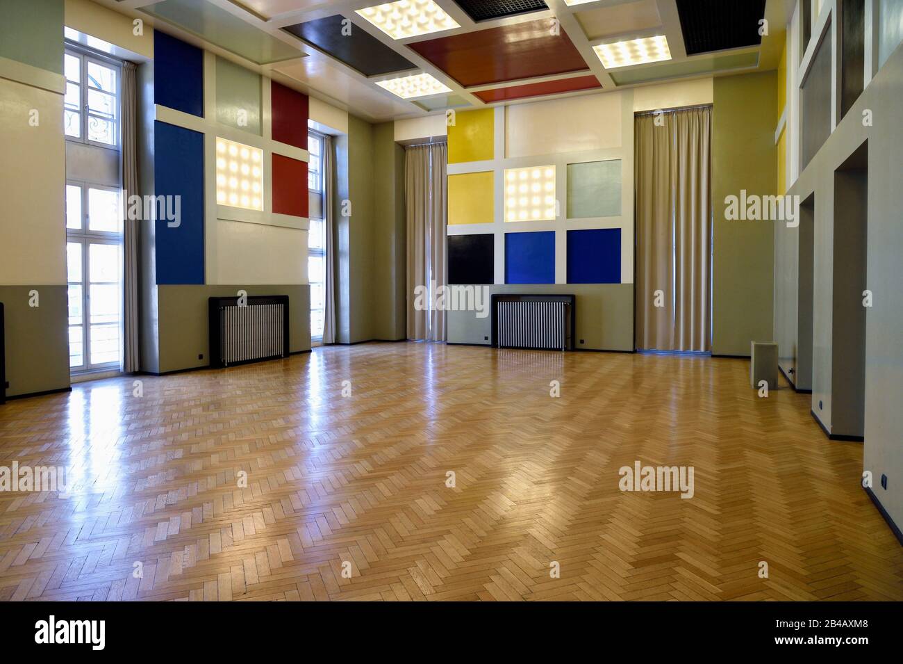 France, Bas Rhin, Strasbourg, old town listed as World Heritage by UNESCO, Place Kleber, art Deco salle de l'Aubette decorated by Jean Arp and Sophie Taeuber-Arp at the end of the 1920's, the party room Stock Photo