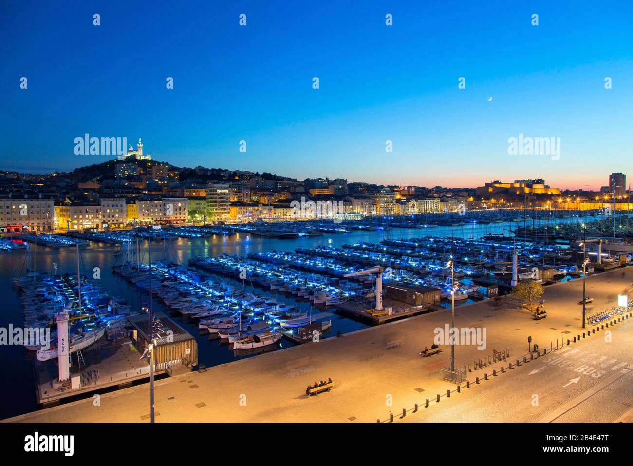 France, Bouches du Rhone, Marseille, Vieux Port, Notre Dame de la Garde or  La Bonne Mère, night view from a room of the hotel La Résidence Stock Photo  - Alamy