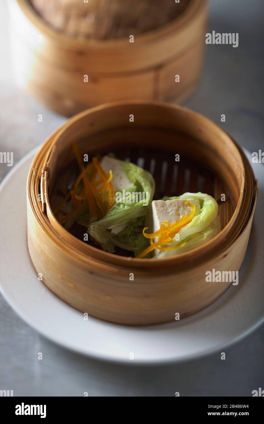 Wok, steamed tofu Stock Photo Alamy