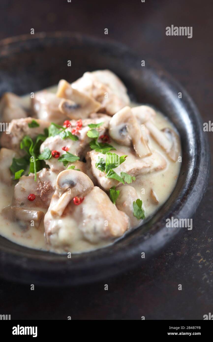 Stews, veal stew Stock Photo Alamy