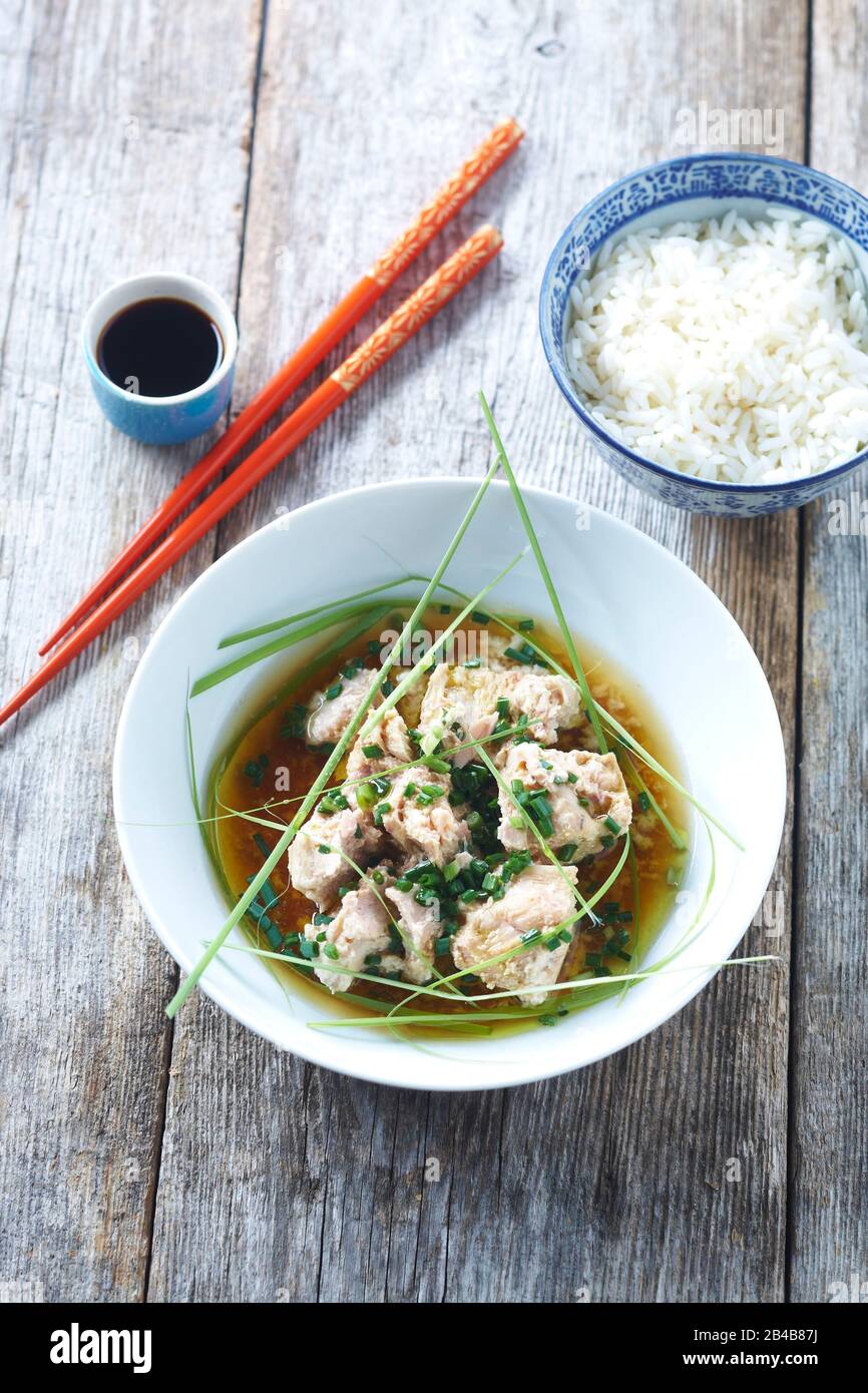 Asian broth tuna Stock Photo Alamy