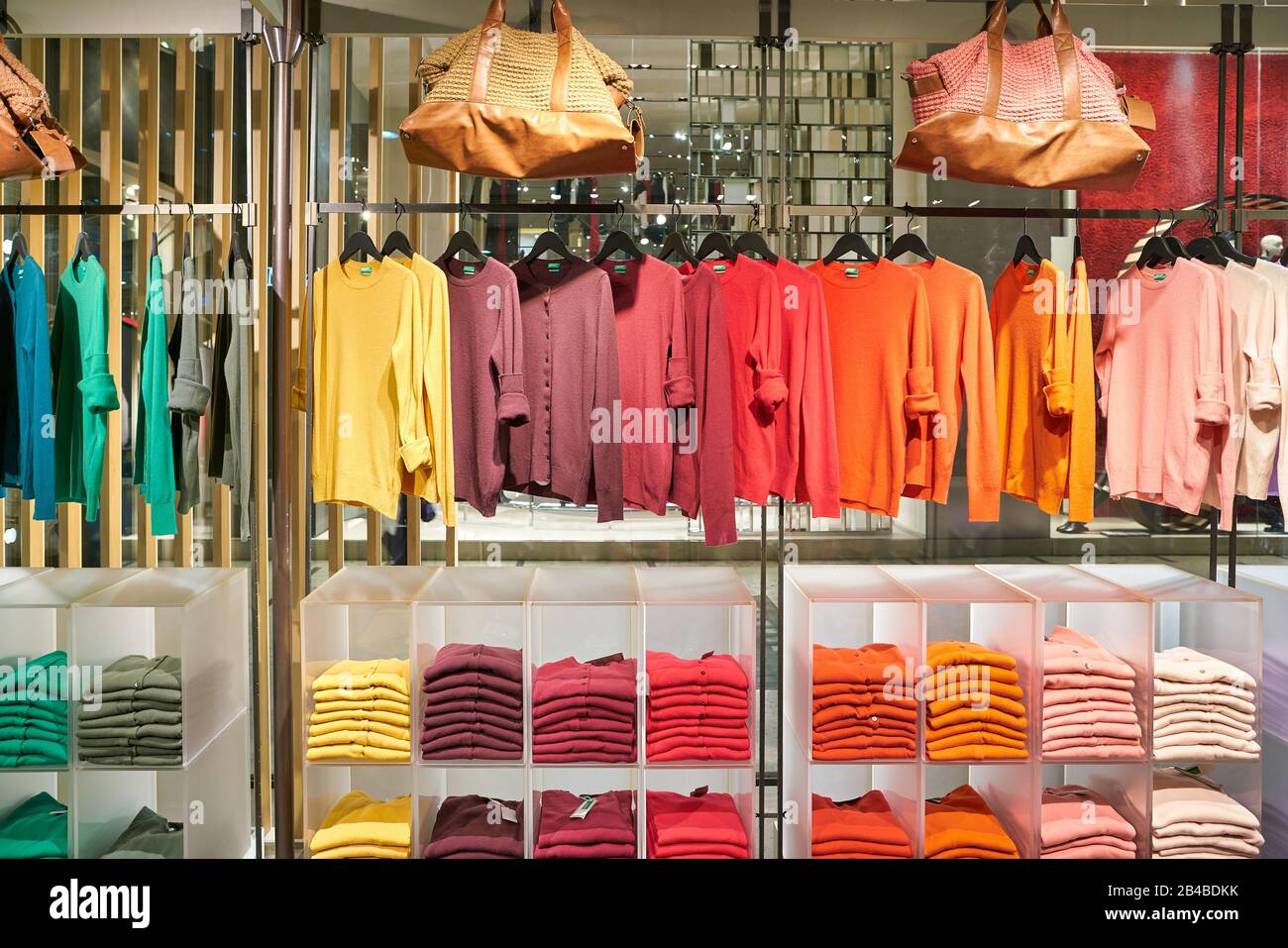 MILAN, ITALY - CIRCA NOVEMBER, 2017: interior shot of United Colors of Benetton  store in Milan Stock Photo - Alamy