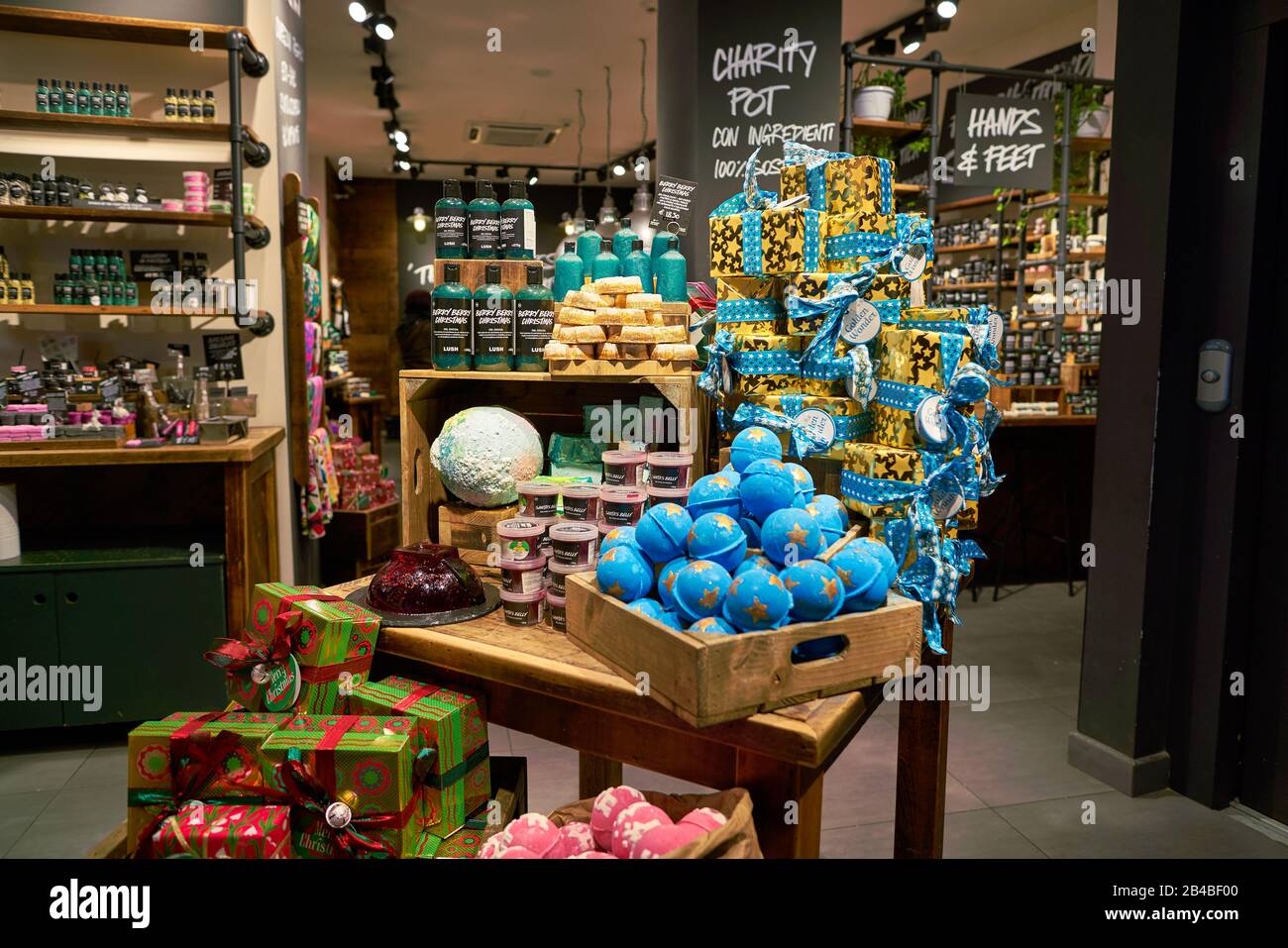 Milan Italy Circa November 17 Interior Shot Of Lush Store In Milan Stock Photo Alamy