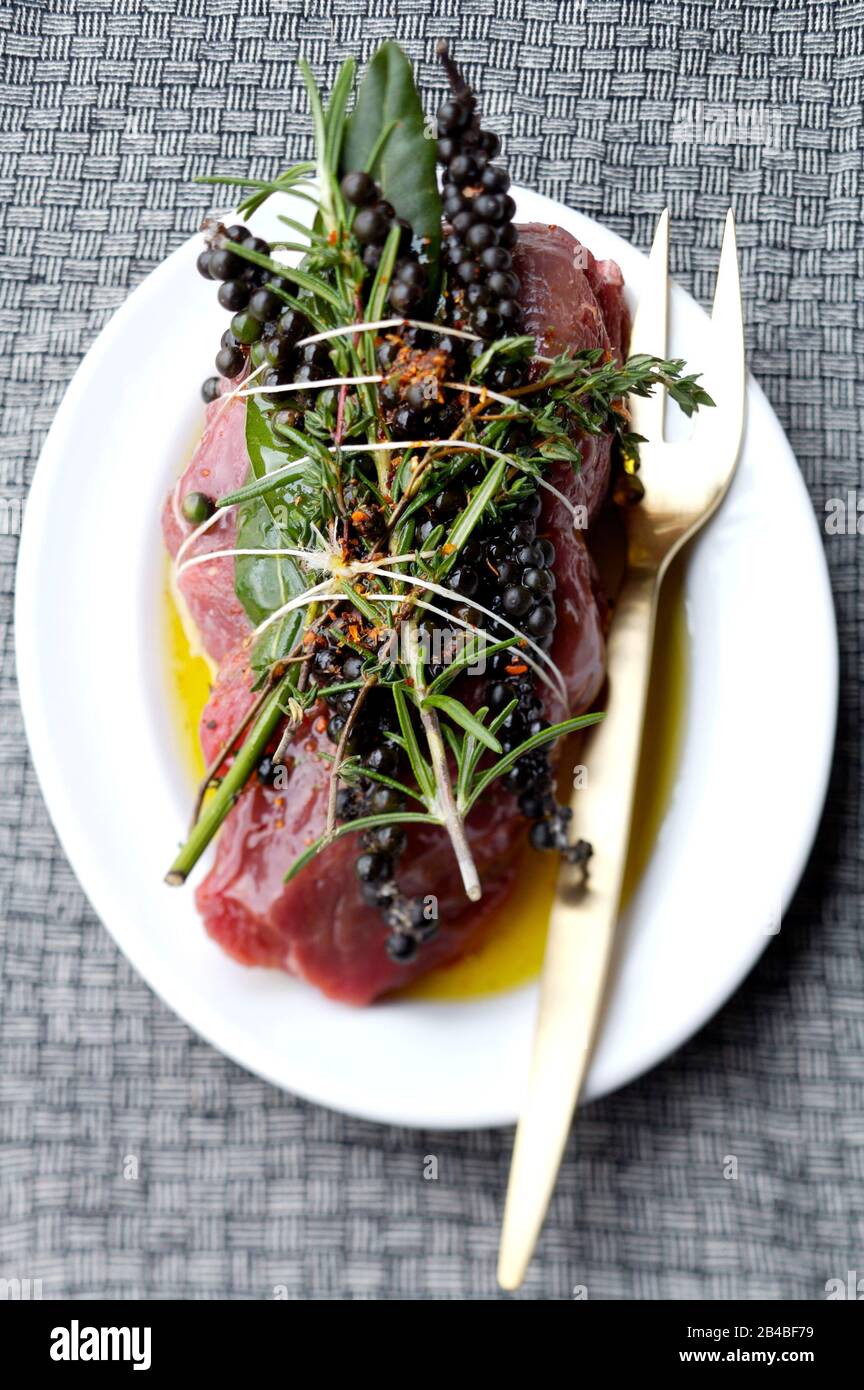 Grilled roast beef with fresh pepper Stock Photo - Alamy
