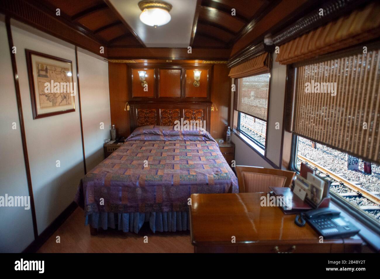 Inside a cabin of the Maharajas express train in India. Indian Splendor Journey.  The Indian Splendour tour takes you on a journey to see India’s most Stock Photo