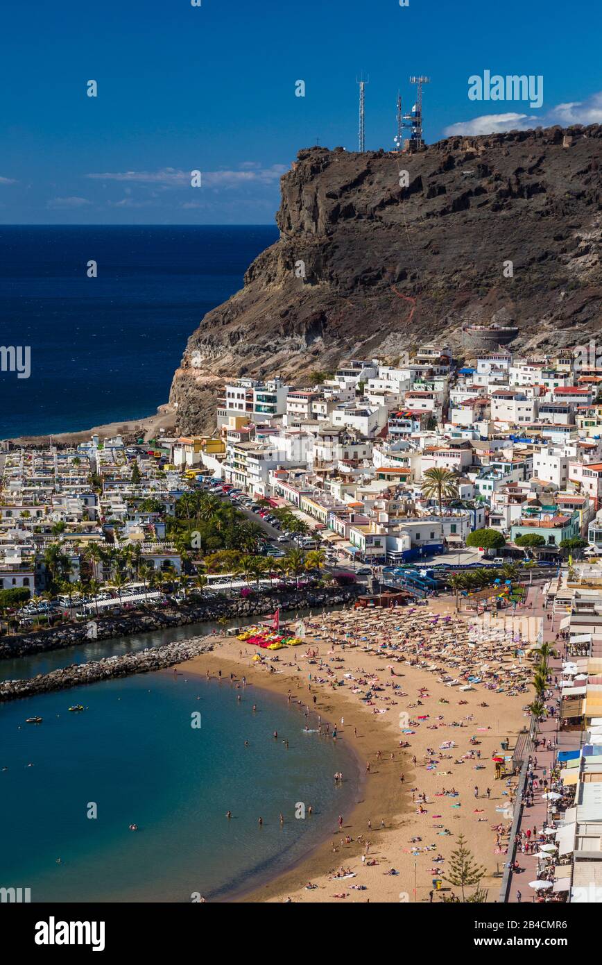 Resort of puerto mogan hi-res stock photography and images - Alamy