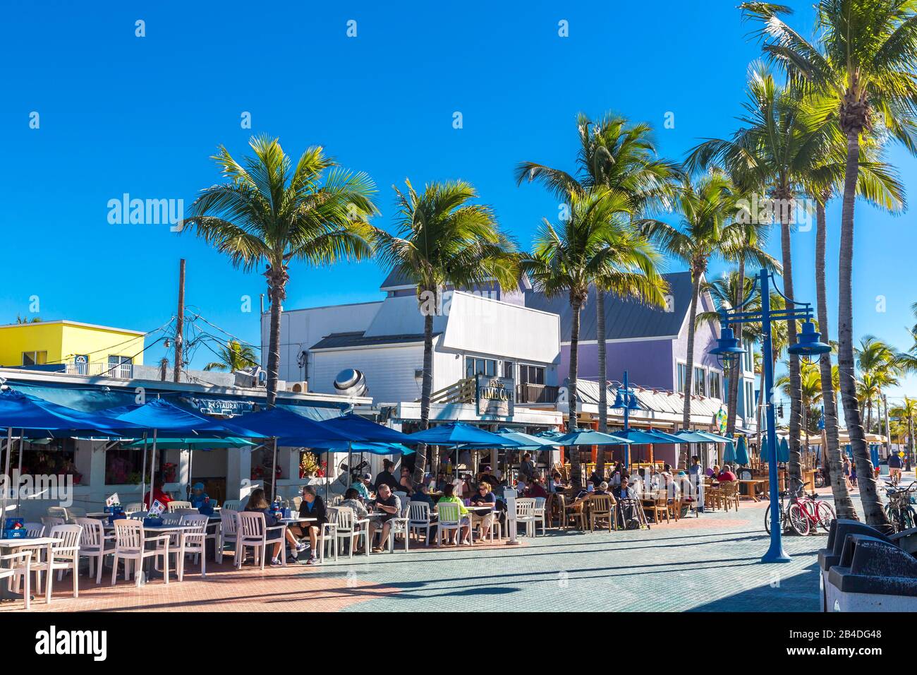Cafés und Restaurants, San Carlos Blvd, Fort Myers, Florida, USA, Nordamerika Stock Photo