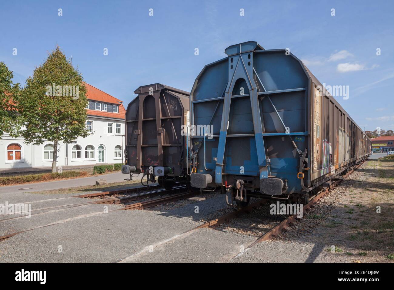 Alte Güterwaggons am Bahnhof, Hoya, Niedersachsen, Deutschland, Europa Stock Photo