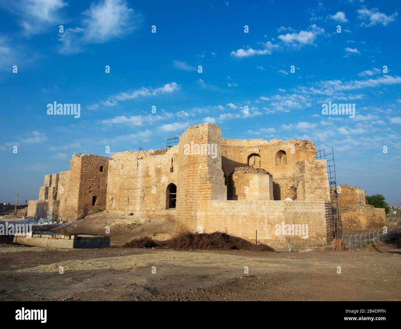 Castle of Harran,. Citadel, located in the southeastern part of the city, constitues that part of the rampart. In the 1260s the city was completely de Stock Photo