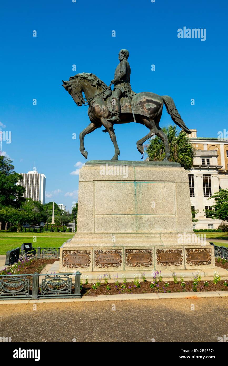 Wade hampton statue hires stock photography and images Alamy