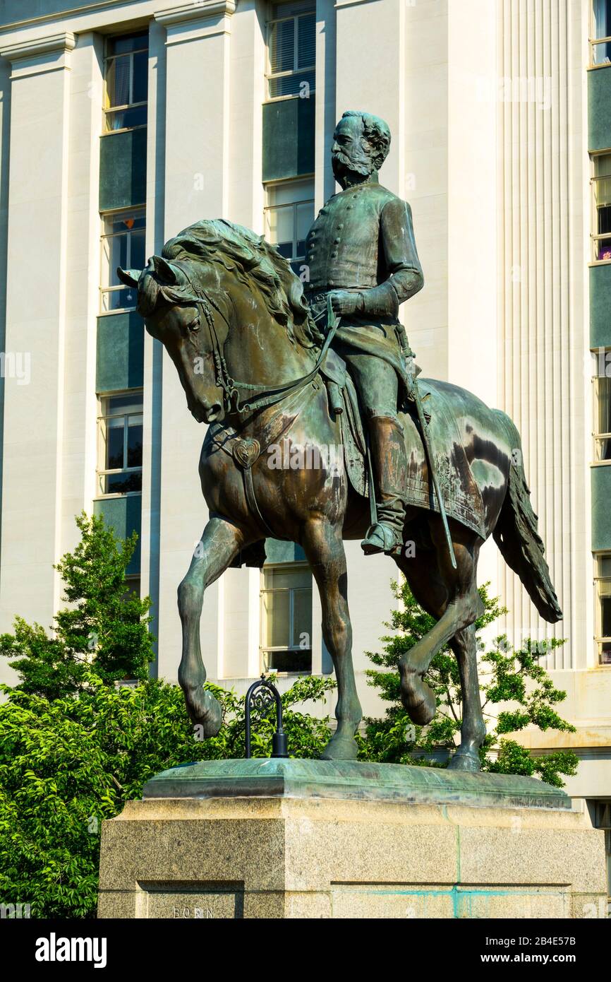 Wade Hampton statue memorial Columbia South Carolina home of the Statehouse Capital building