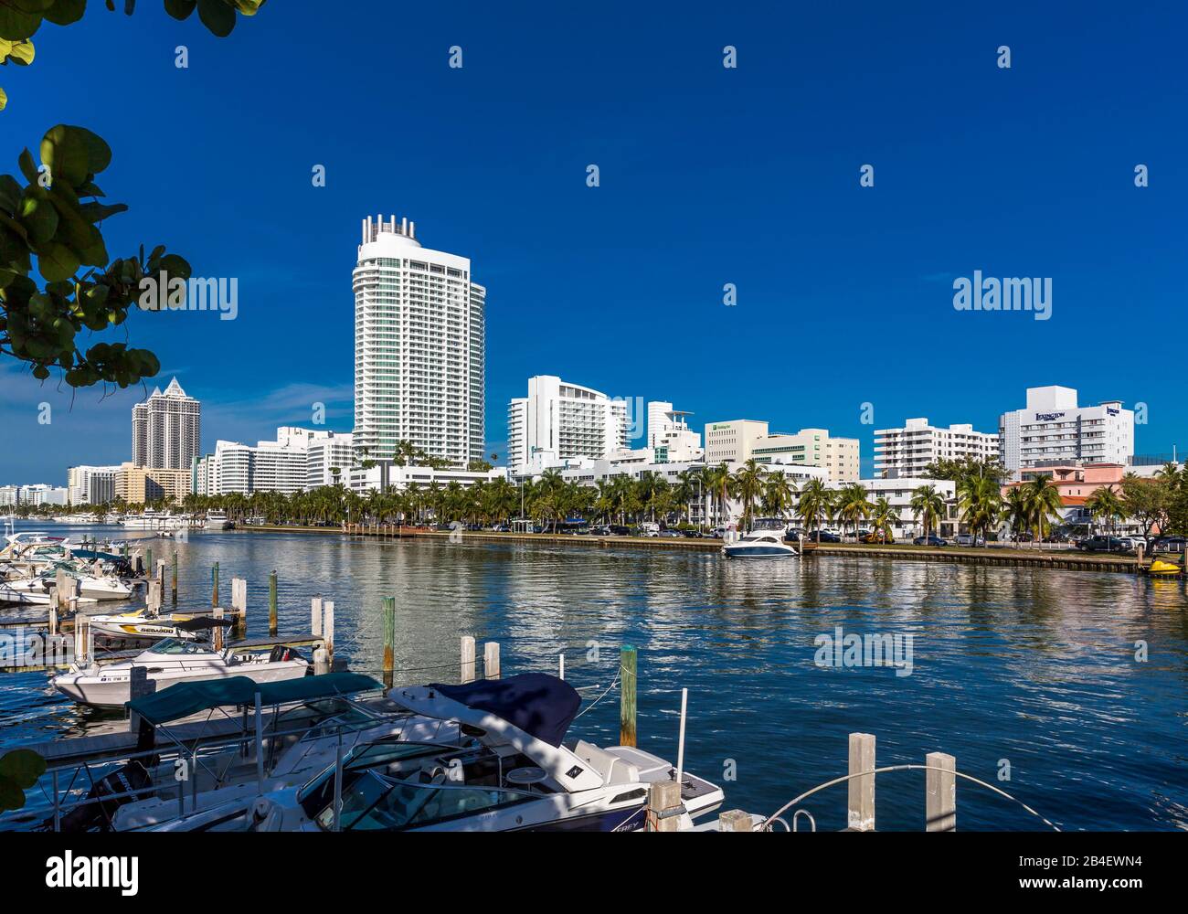 Hotels und Luxusappartements, Miami Beach, Miami-Dade County, Florida, USA, Nordamerika Stock Photo