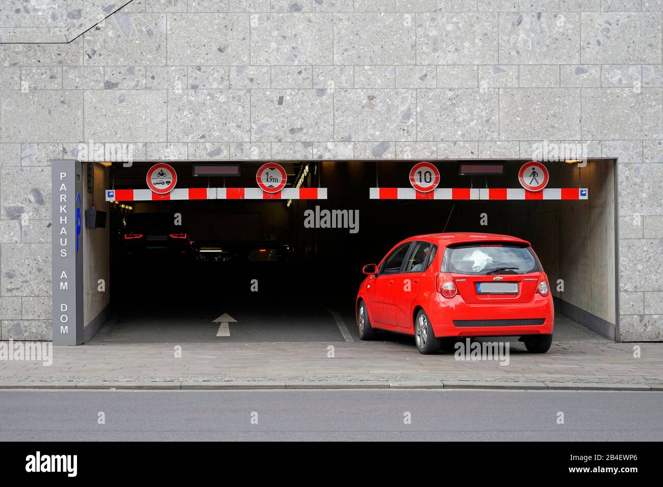 Parking garage at the dom hires stock photography and images Alamy