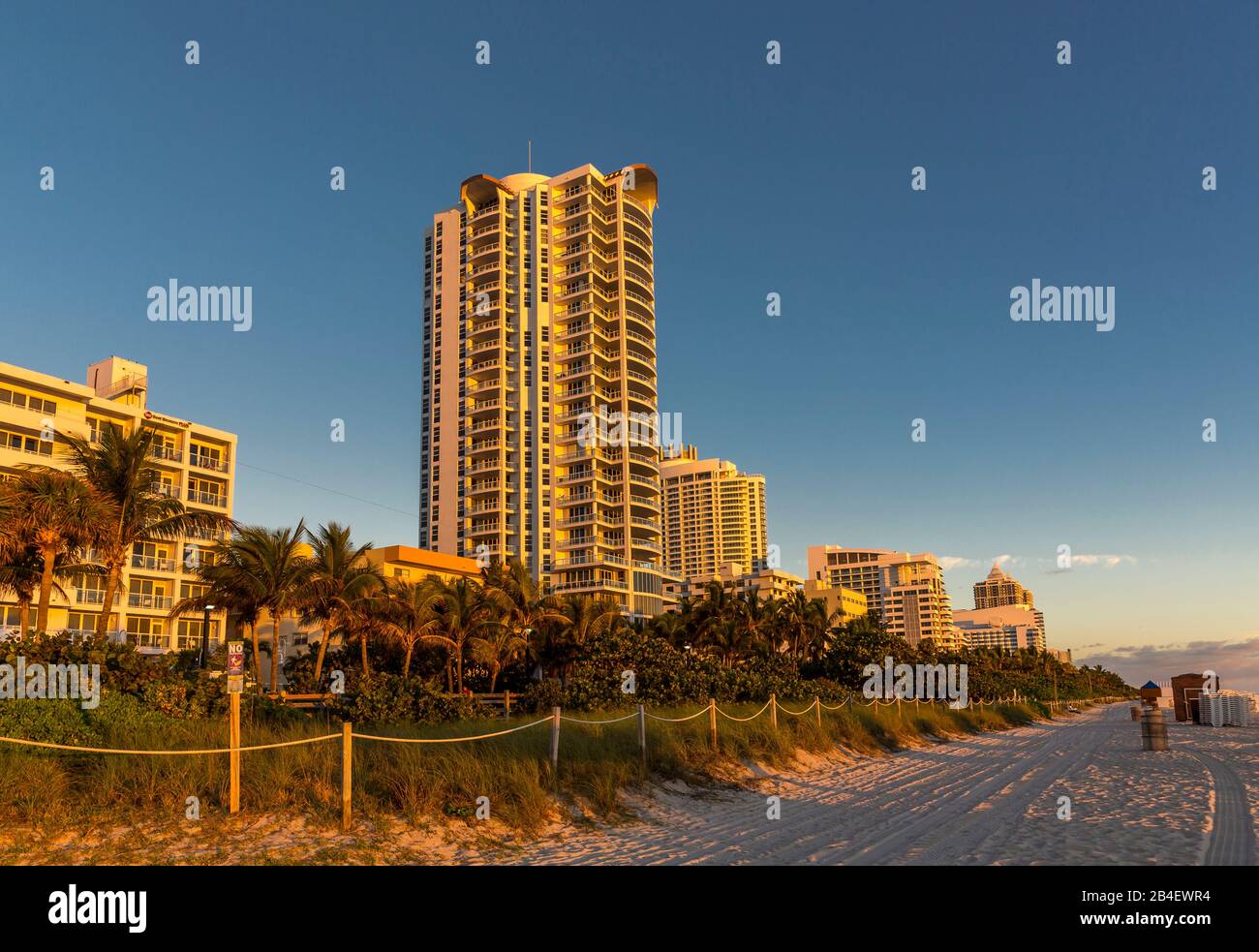 Hochhäuser, Sonnenaufgang, Miami Beach, Florida, USA, Nordamerika Stock Photo