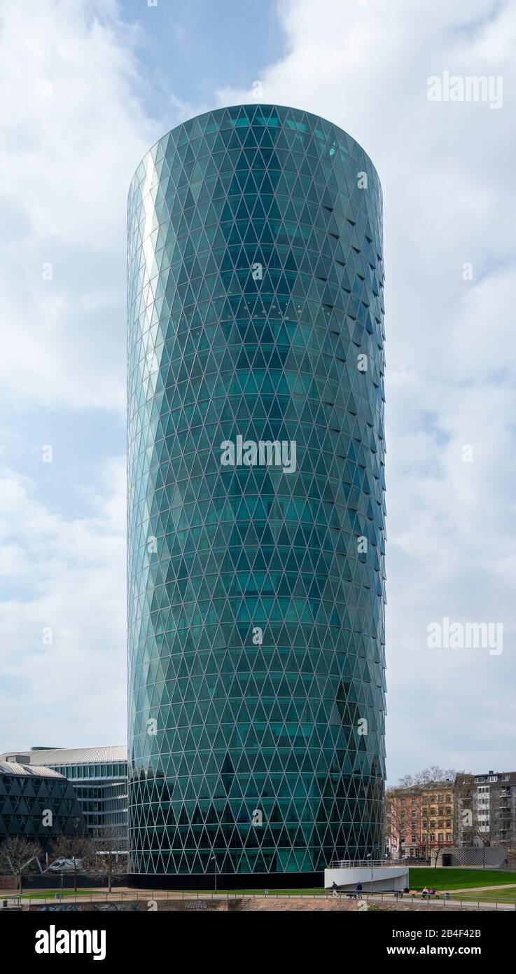 Deutschland, Hessen, Frankfurt, der Westhafen Tower ist ein Hochhaus im Gutleutviertel. Sitz der EIOPA (Europäische Aufsichtsbehörde für das Versicher Stock Photo