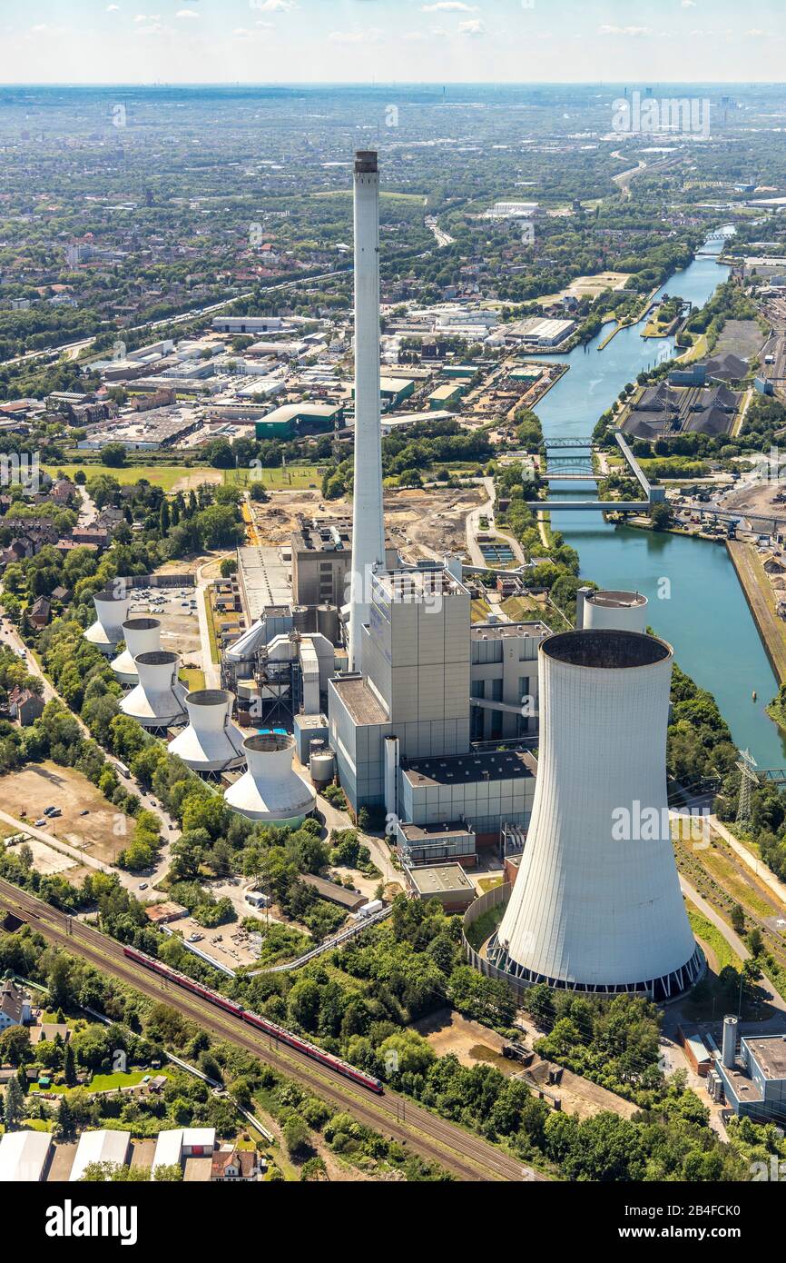 Aerial view of the construction work of the gas and steam (CCGT) power station at STEAG CHP Herne, Hertener Strasse, STEAG coal power plant in Baukau in Herne, Ruhrgebiet, North Rhine-Westphalia, Germany Stock Photo