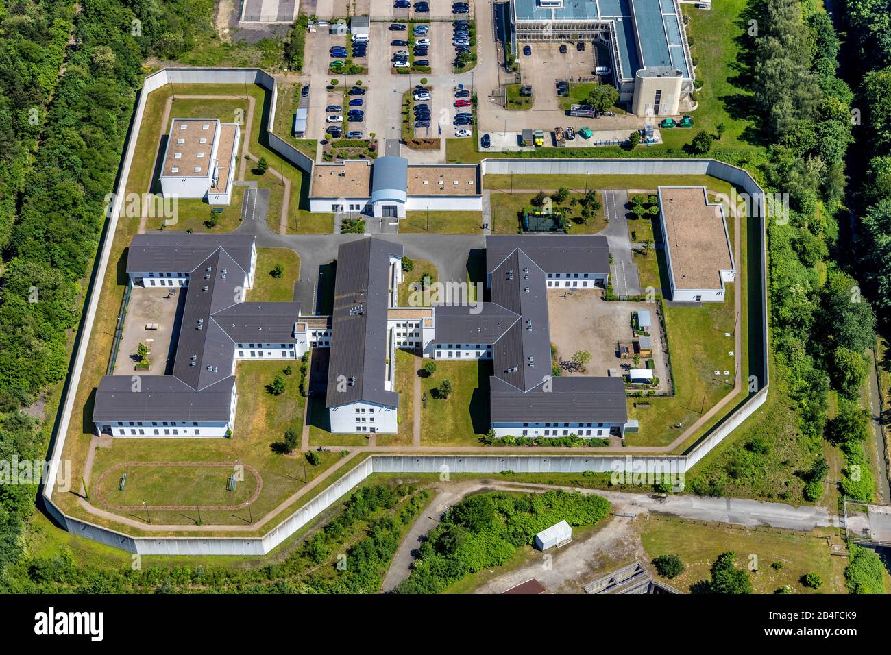 Aerial view of Forensics LWL-Massrehvollzugsklinik Herne Modern specialist clinic for therapy and safety, Haverkamp, Herne, Ruhrgebiet, North Rhine-Westphalia, Germany Stock Photo