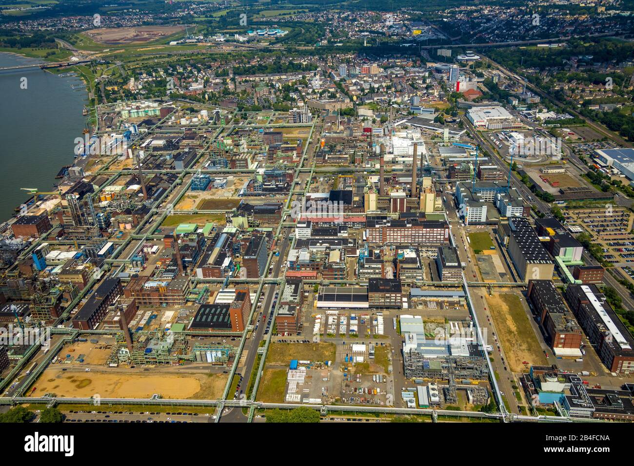 Aerial view of CHEMPARK Leverkusen Bayer AG Plant with headquarters of Bayer and LANXESS Aktiengesellschaft at Carl-Duisberg-Park in Leverkusen in the Bergisch Land in the Federal State of North Rhine-Westphalia, Germany, Stock Photo