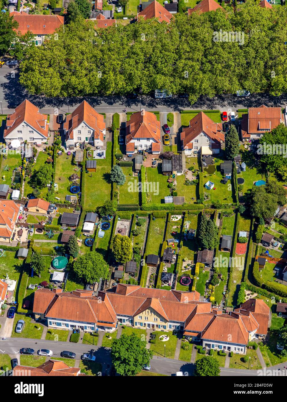 Aerial view of the historic miners' settlement, collieries, garden town Teutoburgia in Herne-Börnig in Herne in the Ruhr area in the federal state of North Rhine-Westphalia, Germany Stock Photo