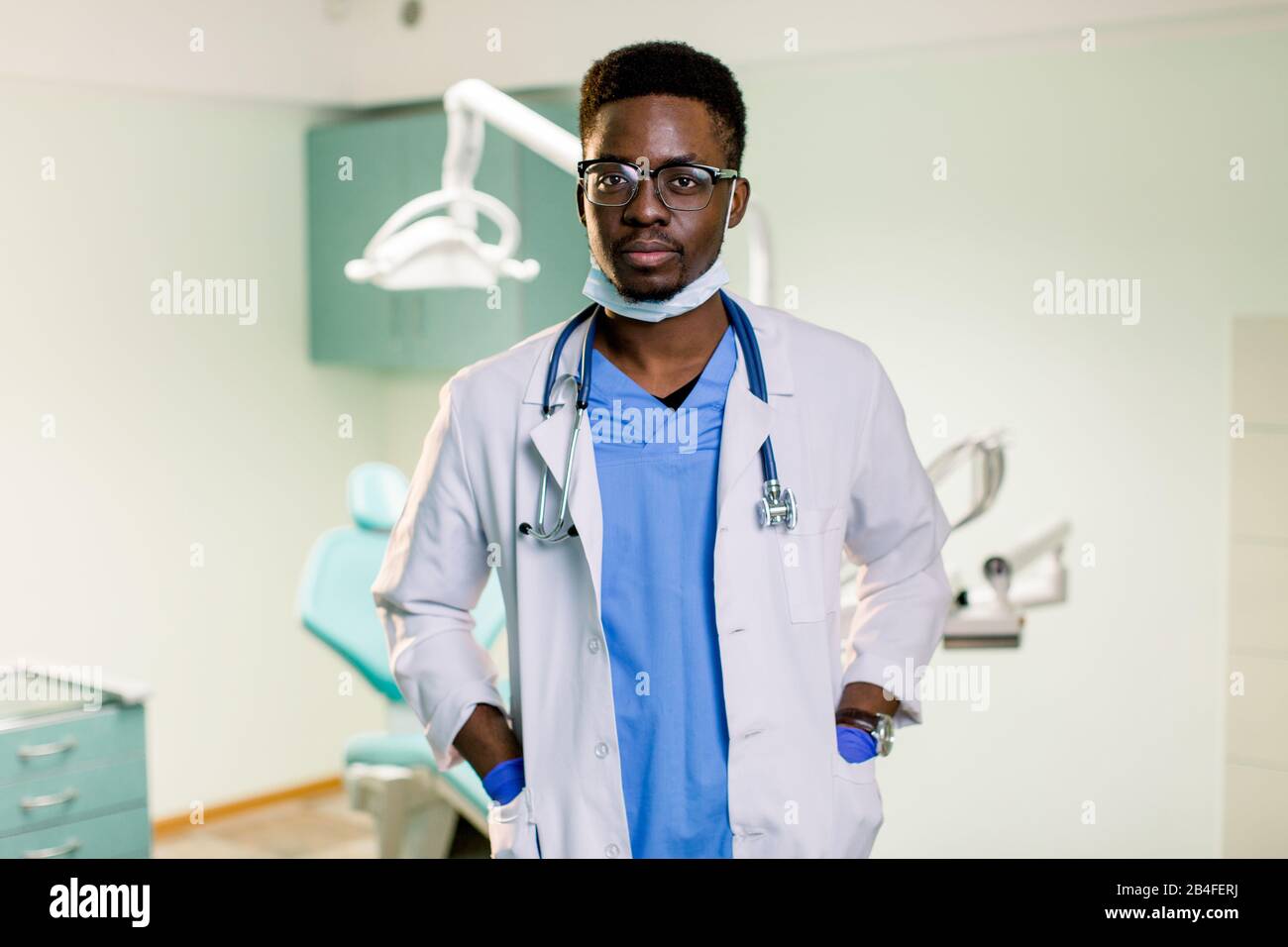 Happy american abidjan hi-res stock photography and images - Alamy