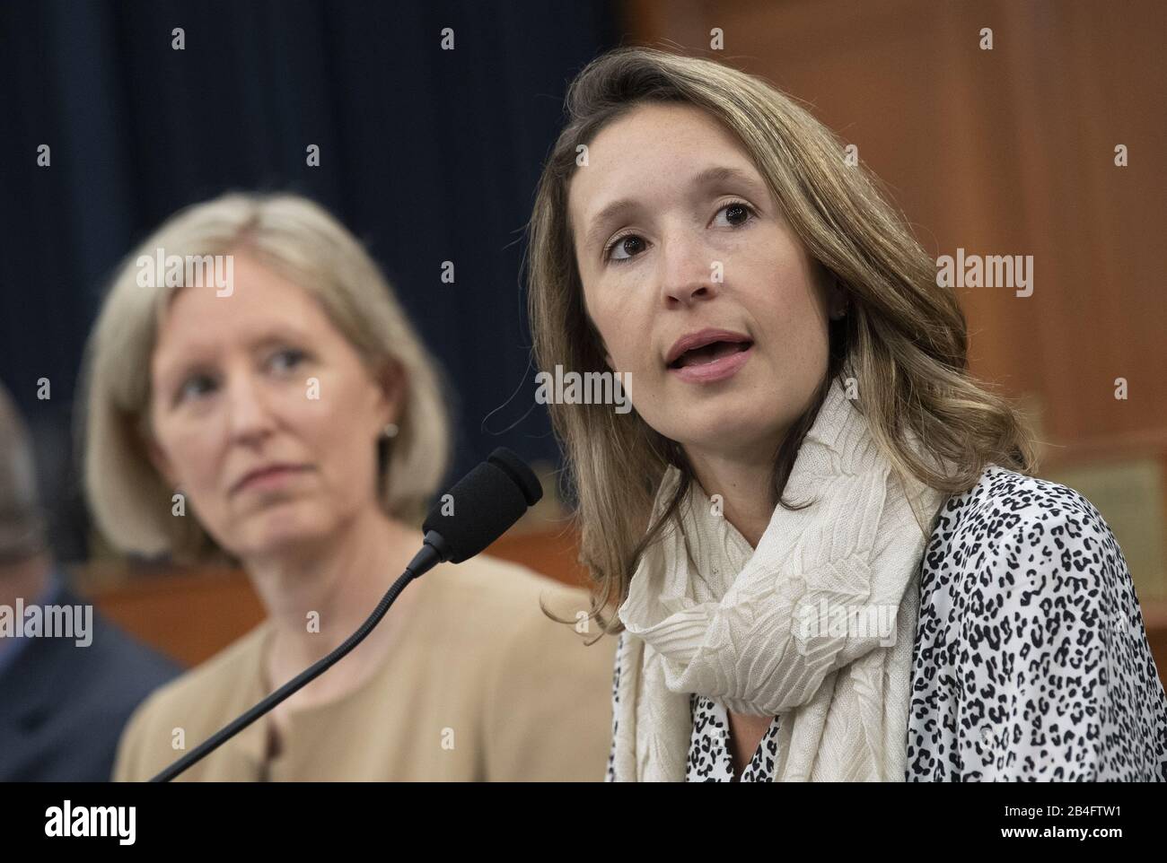 Washington, United States. 06th Mar, 2020. Lauren Gardner (R), co-director of the Center for.Systems Science and Engineering at Johns Hopkins University, speaks alongside epidemiologist Lisa Maragakis, Senior Director of Infection Prevention for the John's Hopkins Health System, as she delivers remarks on the Coronavirus Tracking Map that her team developed and is being implemented worldwide to track the spread of the virus, during a briefing on the virus and the best ways to mobilize resources and improve care and response, on Capitol Hill. Credit: UPI/Alamy Live News Stock Photo