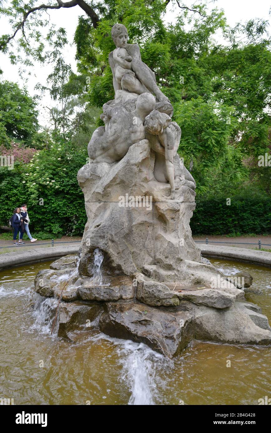 Sintflutbrunnen, Perelsplatz, Friedenau, Berlin, Deutschland Stock Photo