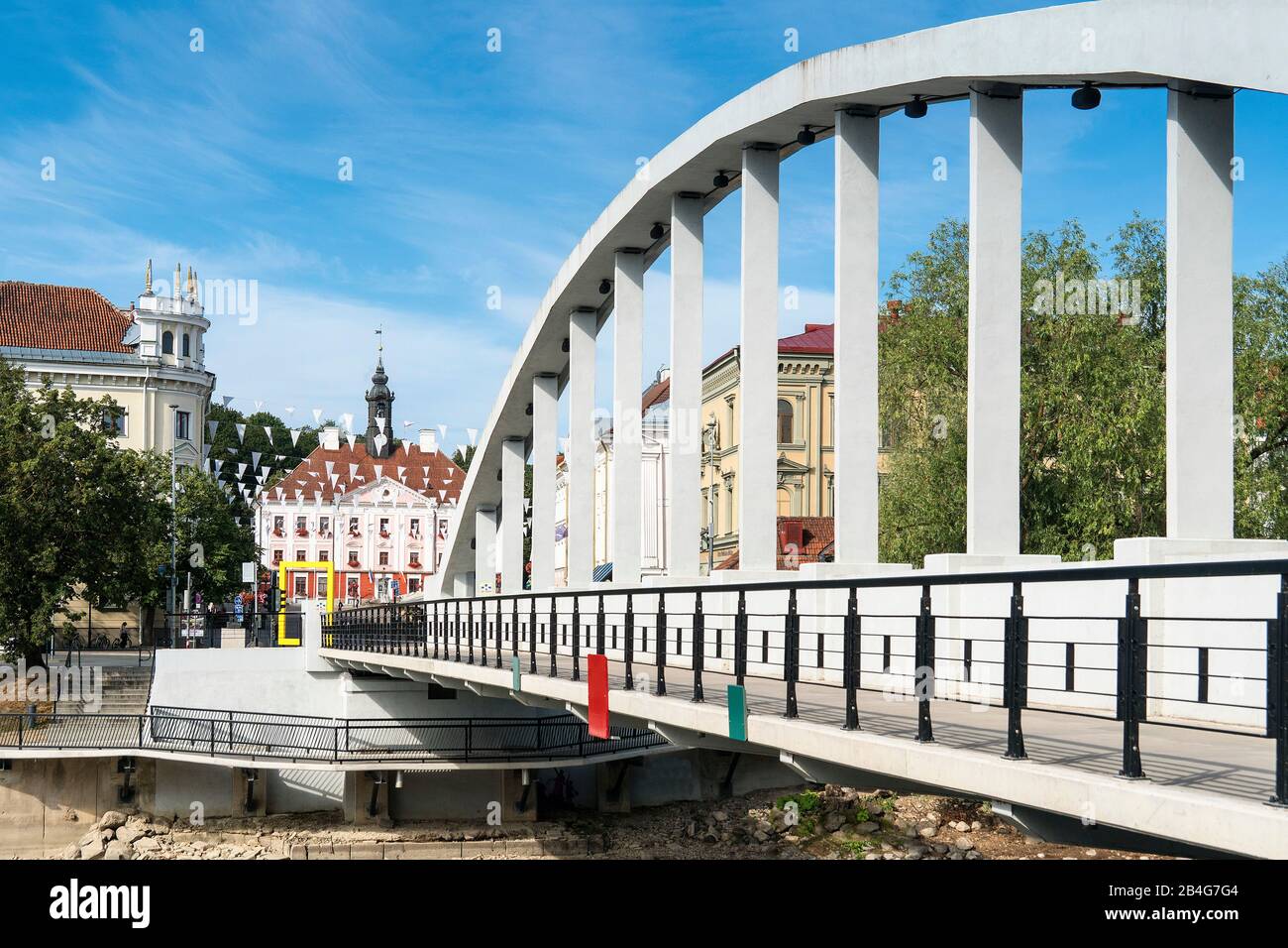 Estonia, Tartu, Emajõgi, waterfront, arch bridge, view to the town hall