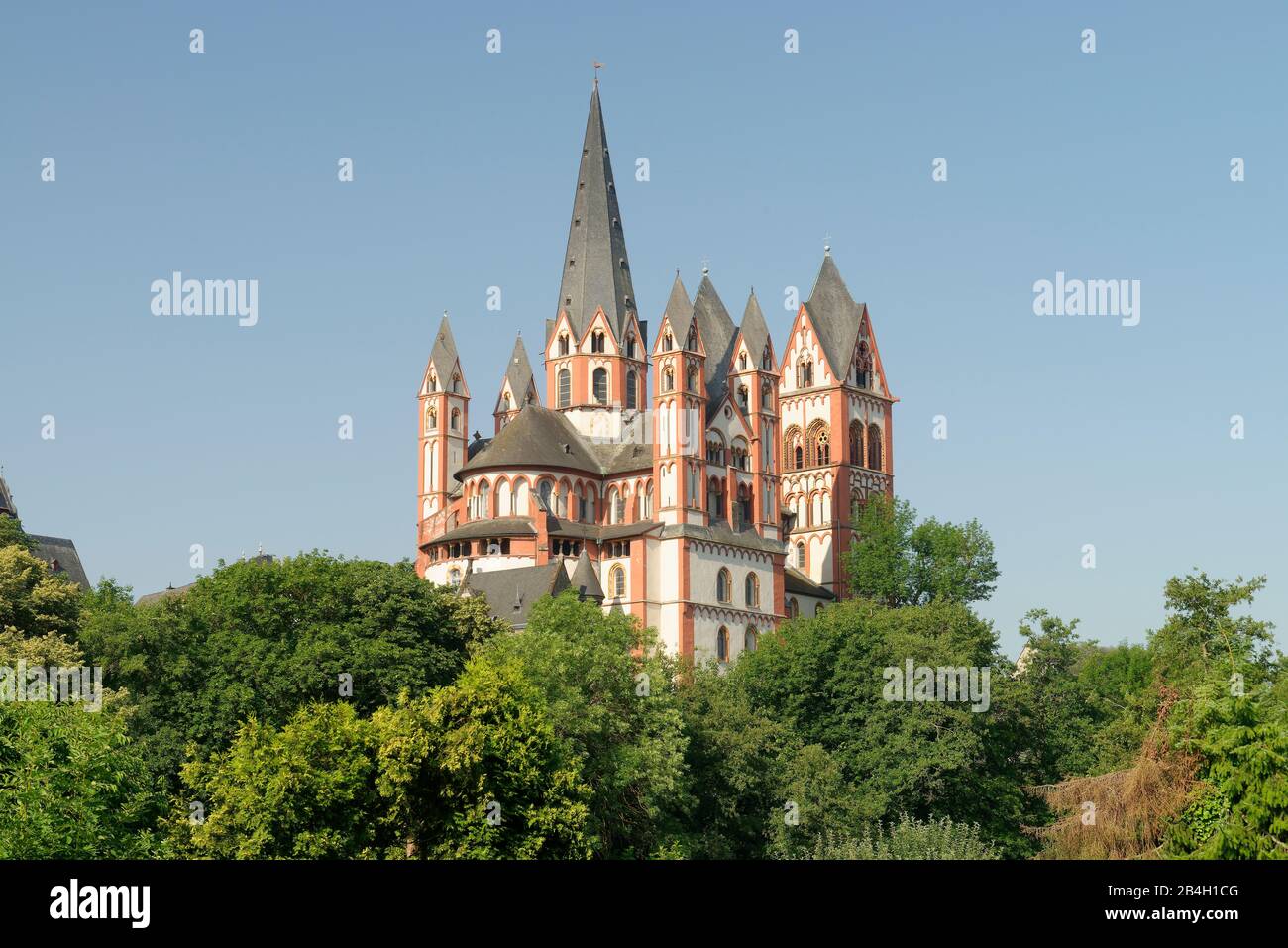 View from the Lahntalradweg to Limburg Cathedral, Limburg an der Lahn, Hesse, Germany Stock Photo
