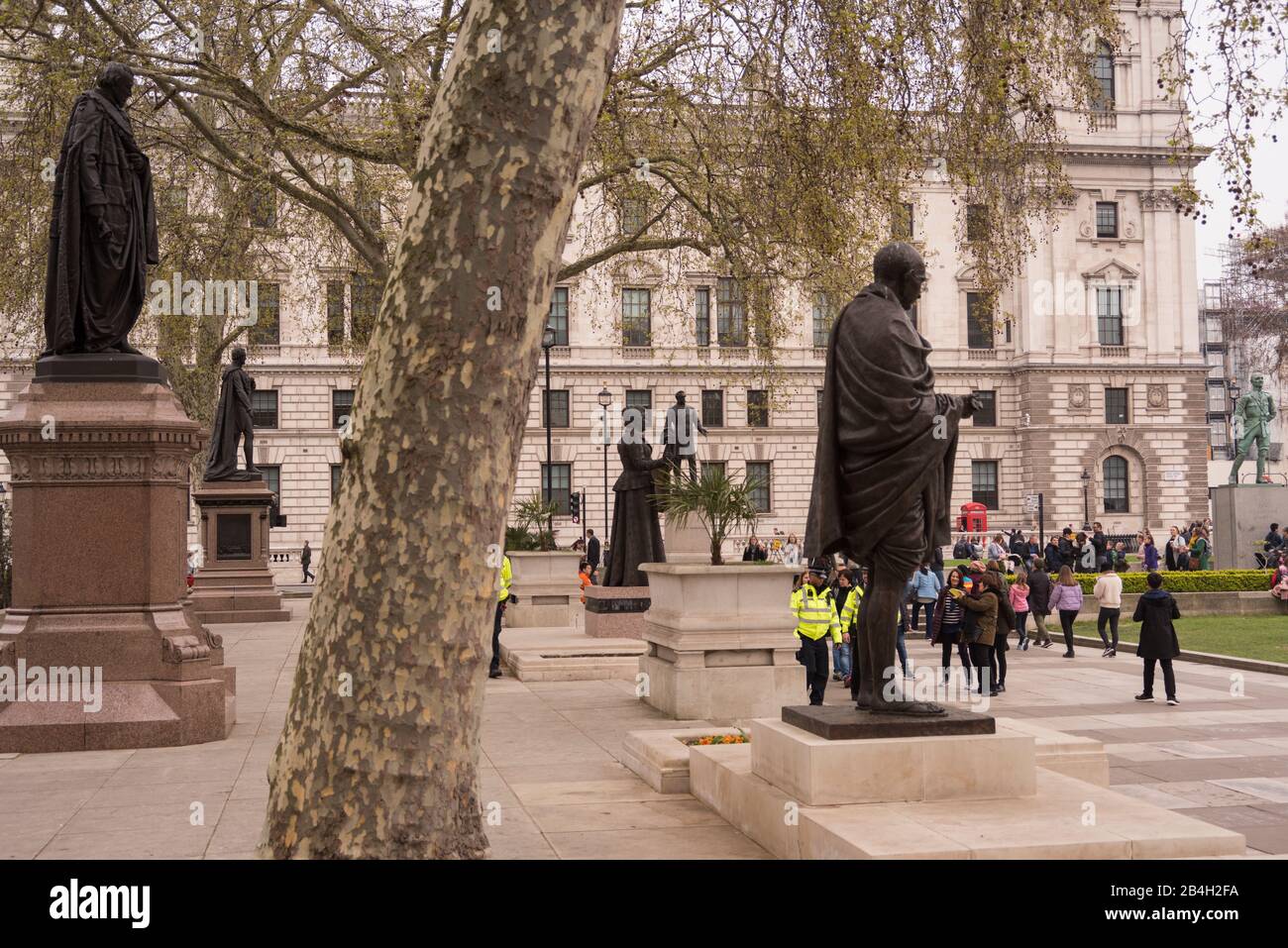 London, Parliament Garden, sculptures Stock Photo Alamy