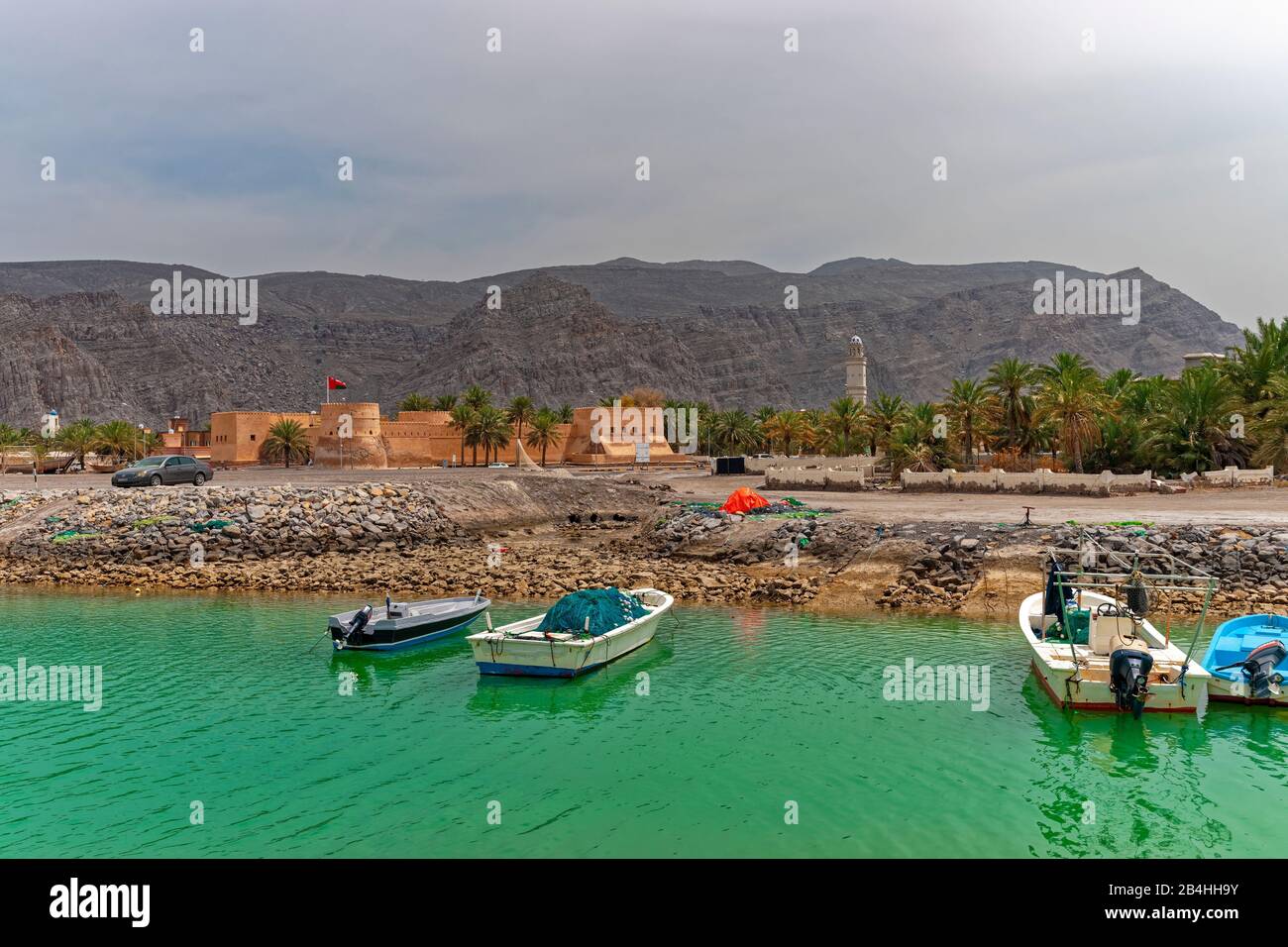 Castell of sultanate of oman hi-res stock photography and images - Alamy