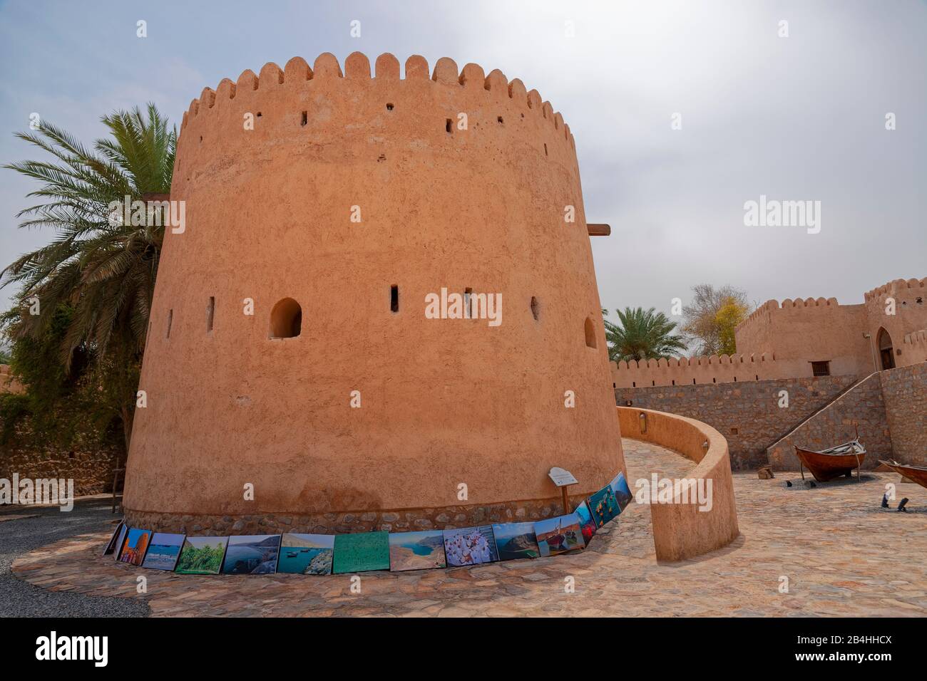 Castell of sultanate of oman hi-res stock photography and images - Alamy