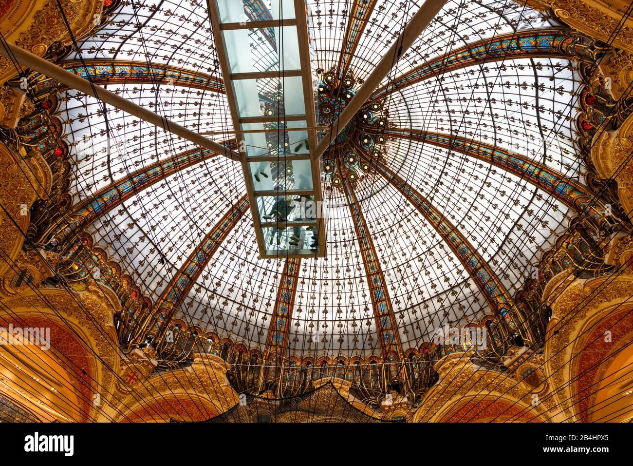 Glaskuppel der berühmten Galerie Lafayette Hausmann, Paris, Frankreich, Europa Stock Photo