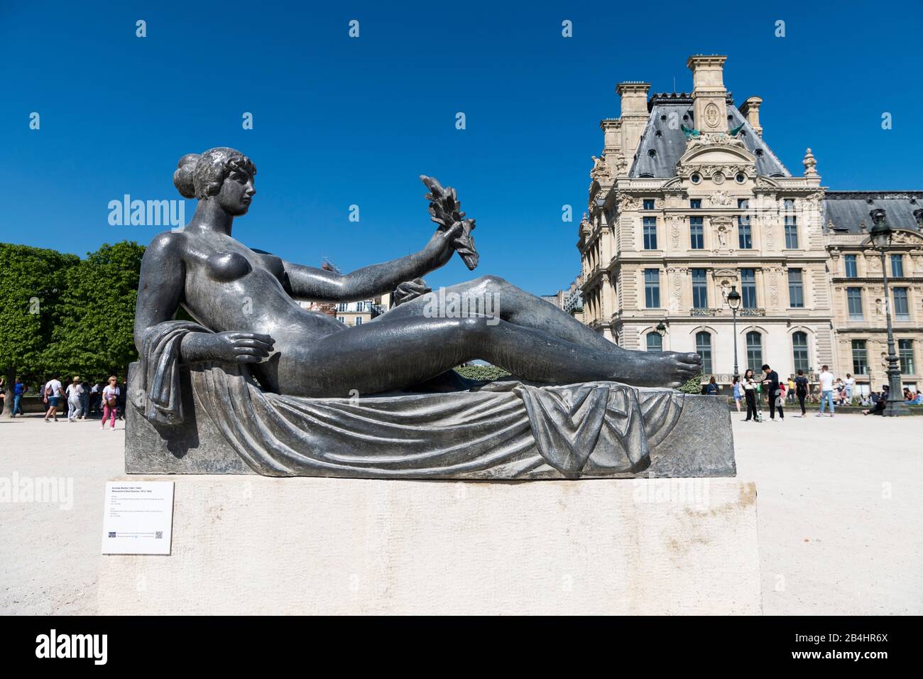 Die Skulptur 'Monument Á Cézanne' von Aristide Maillol im Tuileriengarten, Paris, Frankreich, Europa Stock Photo