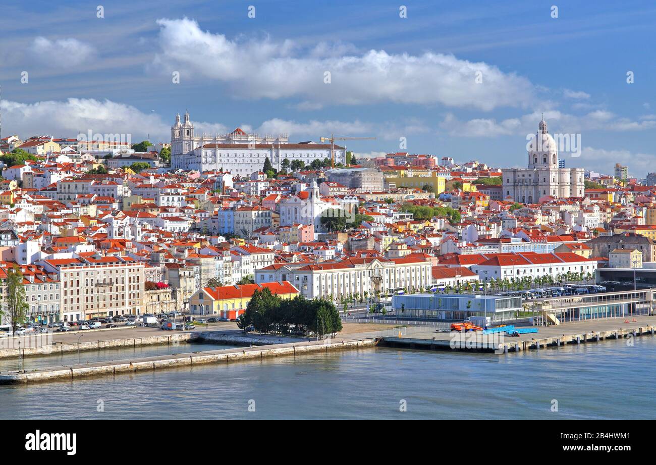 Waterfront of the old town on the Tejo with the monastery Sao Vicente de Fora and the church Santa Engracia, Lisbon, Portugal Stock Photo