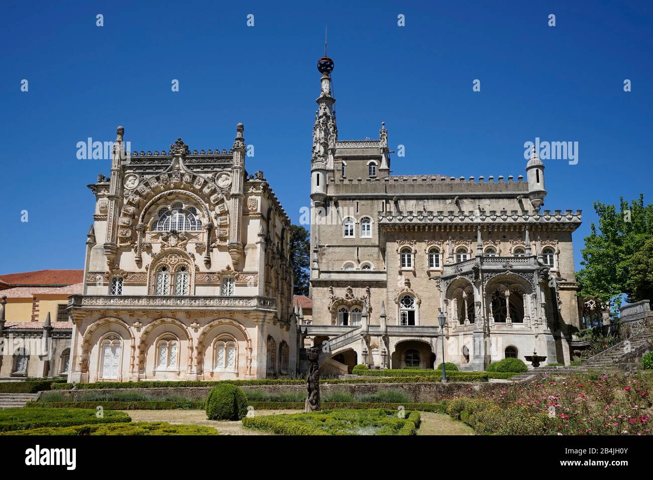 Europe, Portugal, Centro, Coimbra, Mata Nacional do Bucaco, Bussaco National Park, Hotel Bussaco Palace, Garden Stock Photo