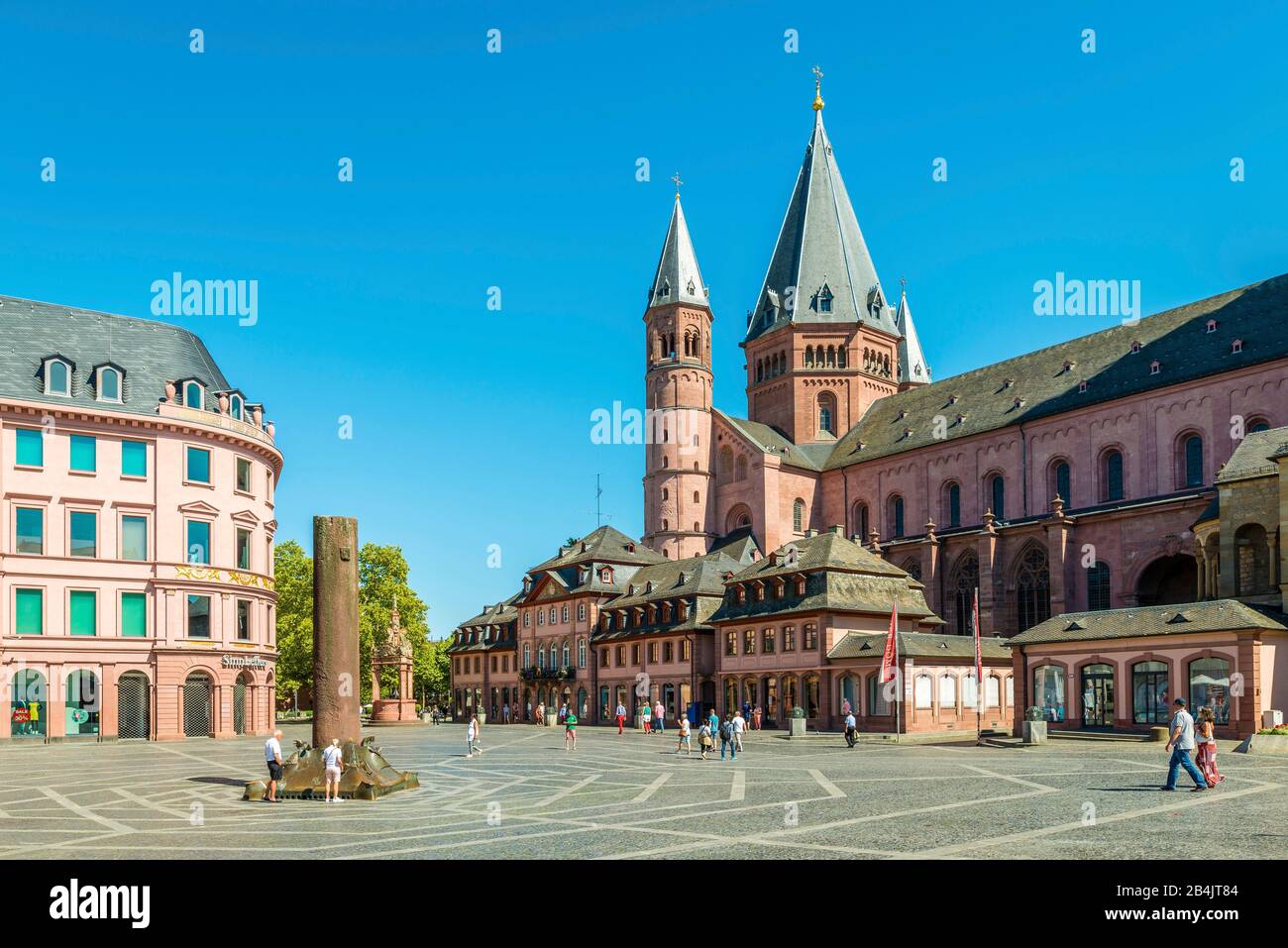 domplatz-marktplatz-in-mainz-hi-res-stock-photography-and-images-alamy