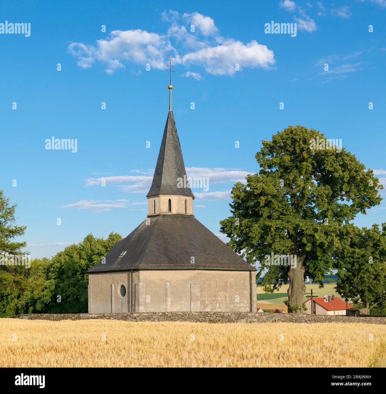 Germany, Baden-Wurttemberg, Wittighausen - Oberwittighausen, Romanesque St.  Sigismundkapelle around 1150. Oktogonaler Zentralbau Stock Photo - Alamy