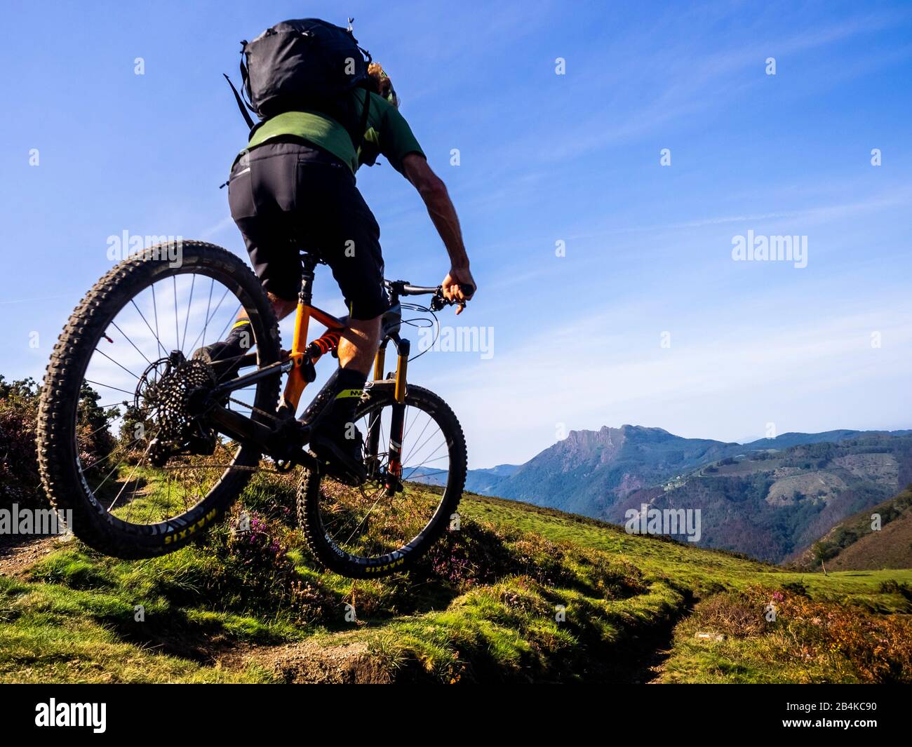 Mountain biking in the Basque Country in France, single trail on the mountain La Rhune / Larrun and the Col d'Ibardin Stock Photo