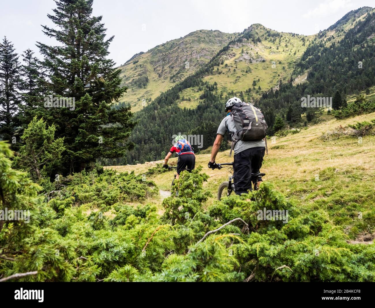 Mountain biking in the French High Pyrenees Stock Photo - Alamy
