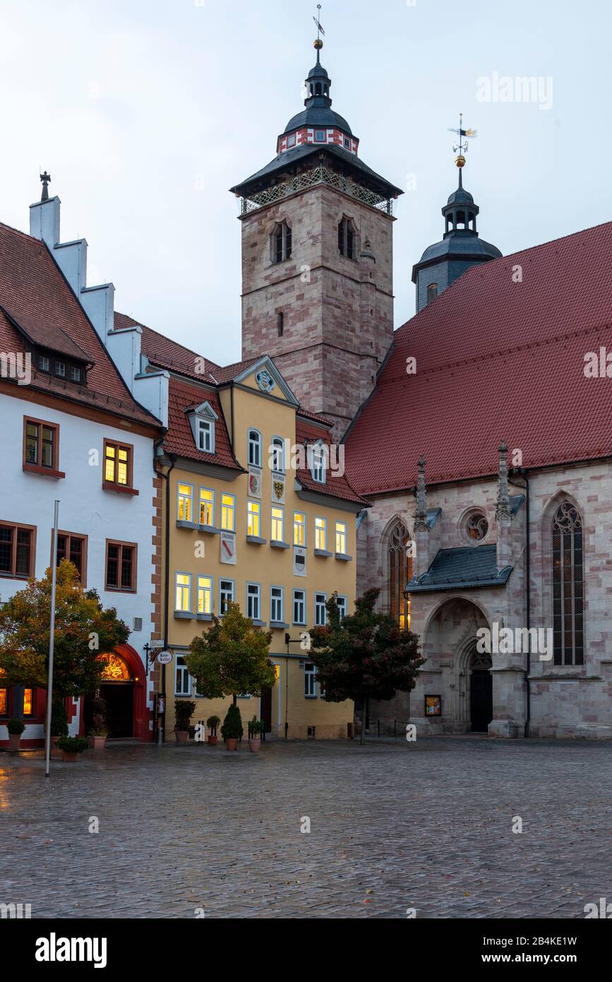 Deutschland, Thüringen, Schmalkalden, Altmark, Altstadt, Rathaus, Stadtkirche St. Georg. Stock Photo