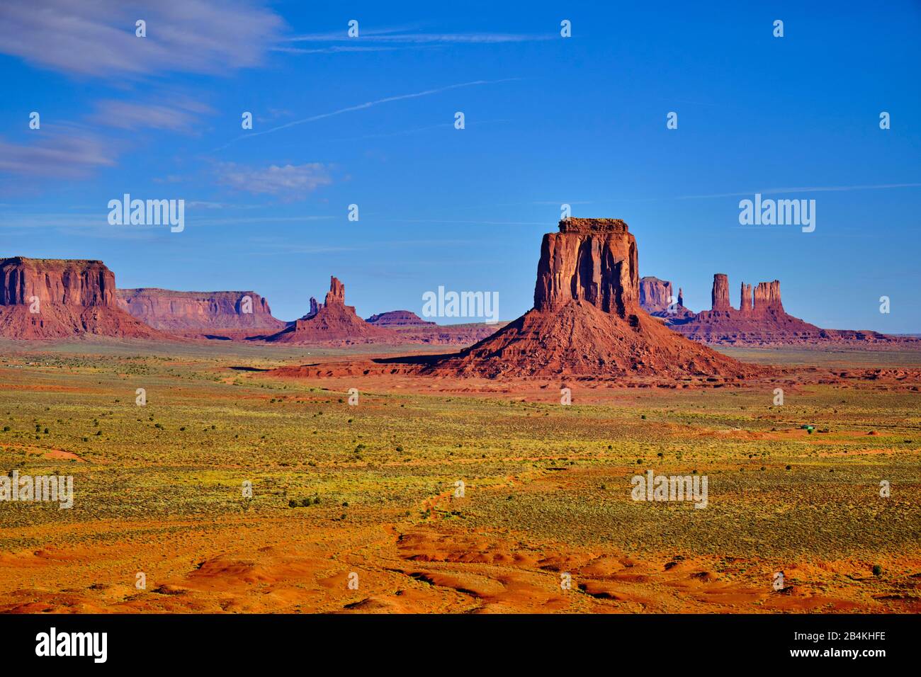 USA, United States of America, Monument Valley, Navajo Reserve,  Utah,Colorado Plateau, Mexican Hat, Four Corner Region,Olijato, three  sisters, valley drive Stock Photo - Alamy