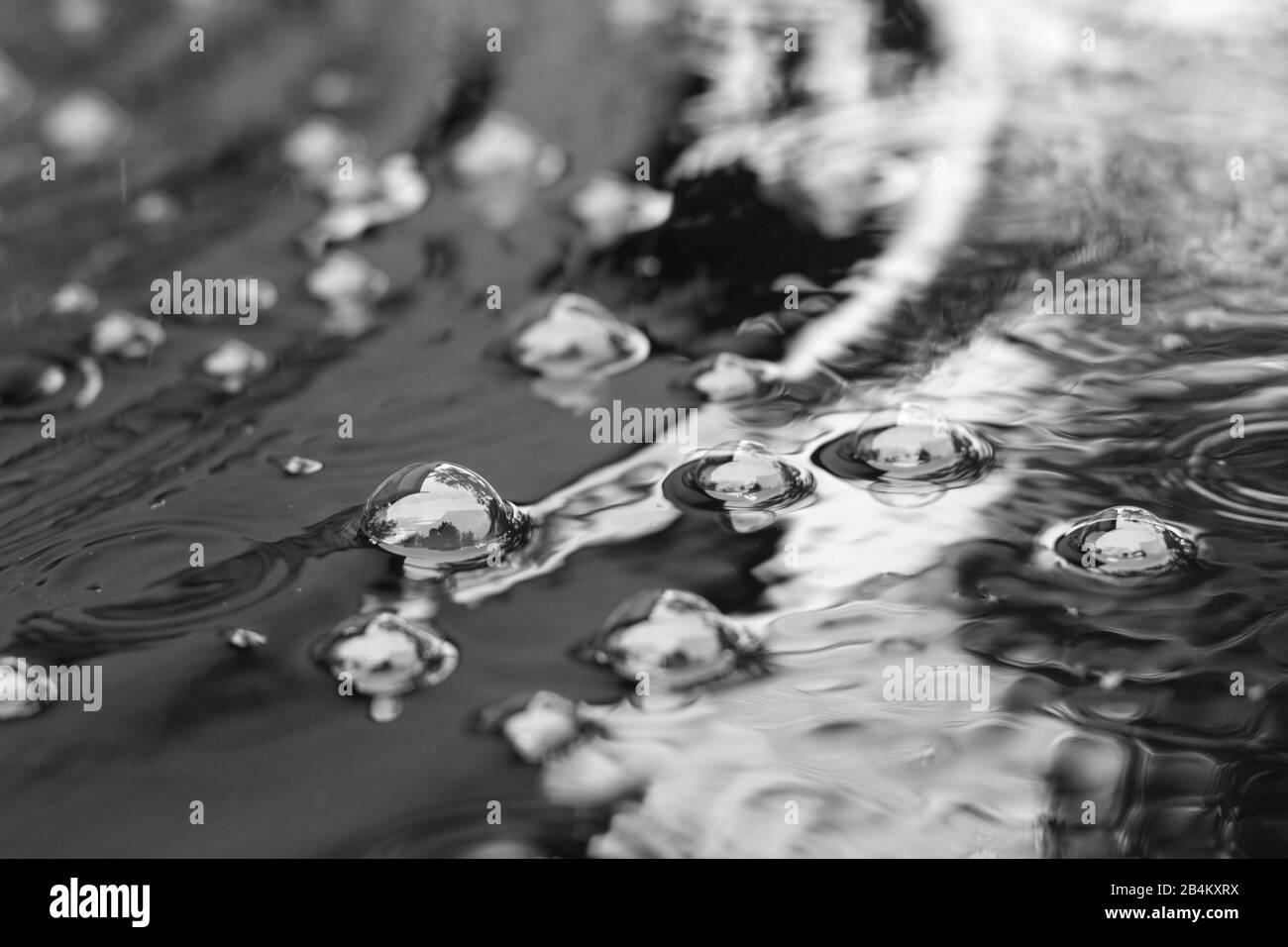 Bubble bubbles in the water Stock Photo Alamy