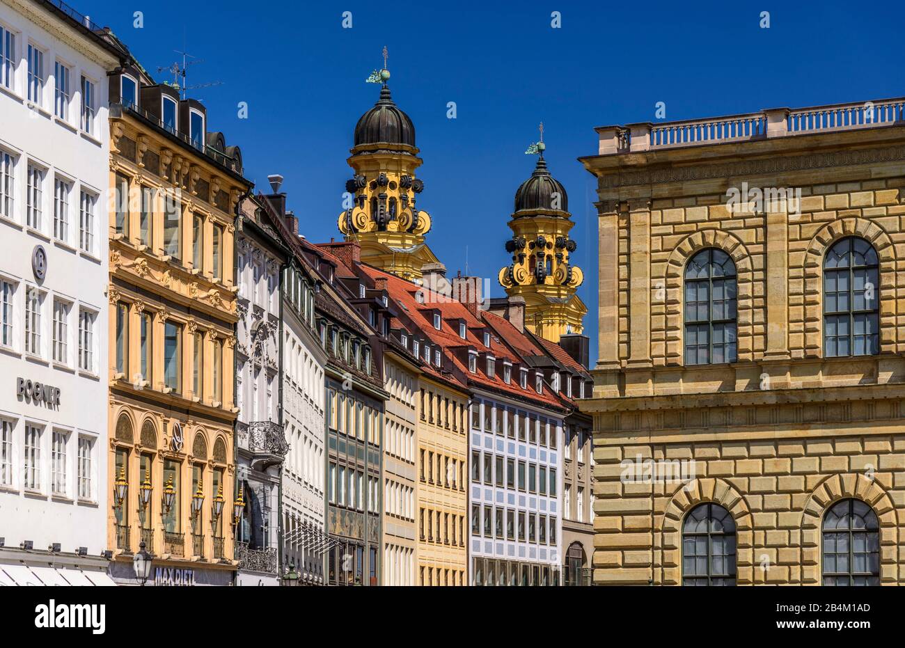 Deutschland, Bayern, Oberbayern, München, Residenzstrasse, Residenz und Theatinerkirchtürme Stock Photo