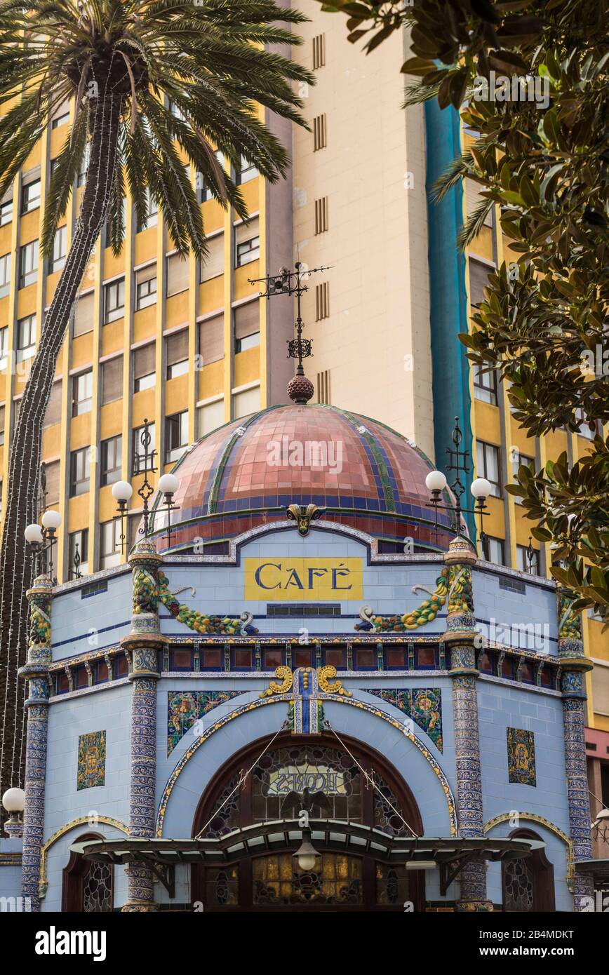 Spain, Canary Islands, Gran Canaria Island,  Las Palmas de Gran Canaria, Triana neighborhood, Parque San Telmo, ornate cafe Stock Photo