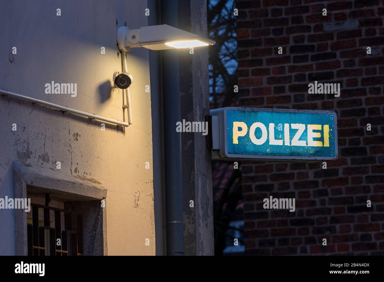 Germany, Mecklenburg-West Pomerania, Stralsund, police station, police, surveillance camera, light Stock Photo
