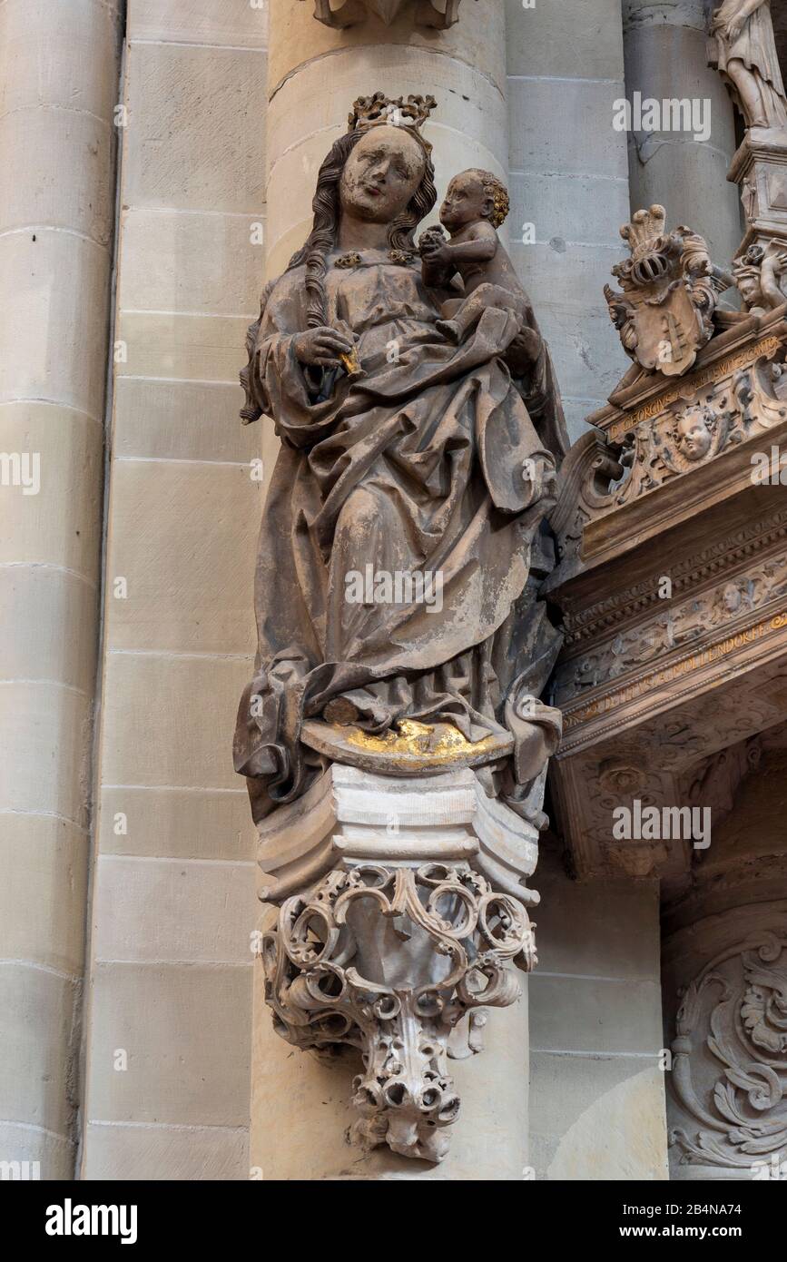Deutschland, Sachsen-Anhalt, Magdeburg, Dom zu Magdeburg, spätgotische Mondsichelmadonna, Anfang des 16. Jahrhundert. (1520 wurde der Dombau nach 311 Stock Photo